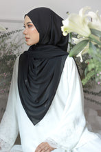 Load image into Gallery viewer, Lily Shawl in Black
