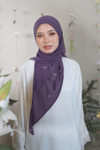 Load image into Gallery viewer, Lily Tri-Chiffon in Purple
