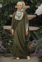 Load image into Gallery viewer, Kaftan Arissa in Olive Green
