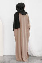 Load image into Gallery viewer, Kaftan Noor - Mocha
