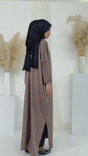 Load and play video in Gallery viewer, Kaftan Jewel - Taupe
