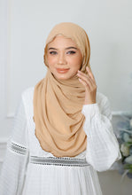 Load image into Gallery viewer, Lush (snood) Rosy - Sand
