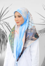 Load image into Gallery viewer, Bali - Kota Bali Tri Scarf
