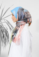 Load image into Gallery viewer, Bali - Kota Bali (Shawl)
