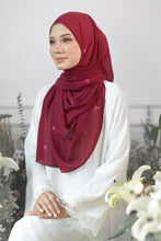 Load image into Gallery viewer, Lily Shawl in Maroon
