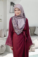 Load image into Gallery viewer, Kurung Dahlia - Maroon
