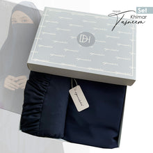 Load image into Gallery viewer, Khimar Tasneem &amp; Kaftan Noor Set
