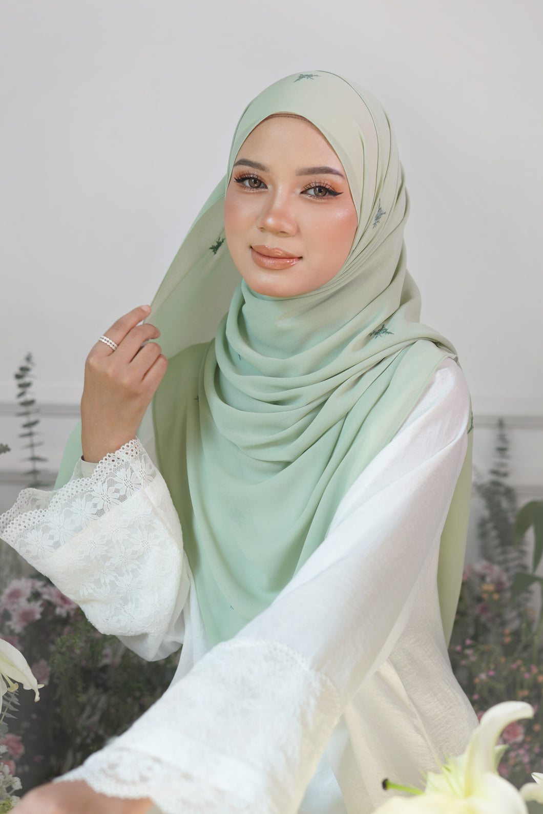 Lily Shawl in Pastel Green