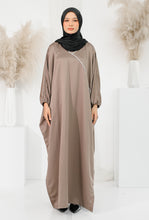 Load image into Gallery viewer, Kaftan Jewel - Taupe
