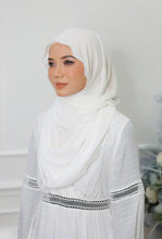 Load image into Gallery viewer, Lush (snood) Rosy- White
