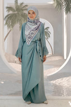 Load image into Gallery viewer, Kurung Dahlia - Sea Blue
