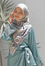 Load image into Gallery viewer, Kurung Dahlia - Sea Blue
